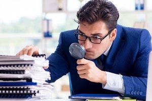 what is a forensic accountant