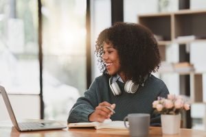 A person studying CPA courses online